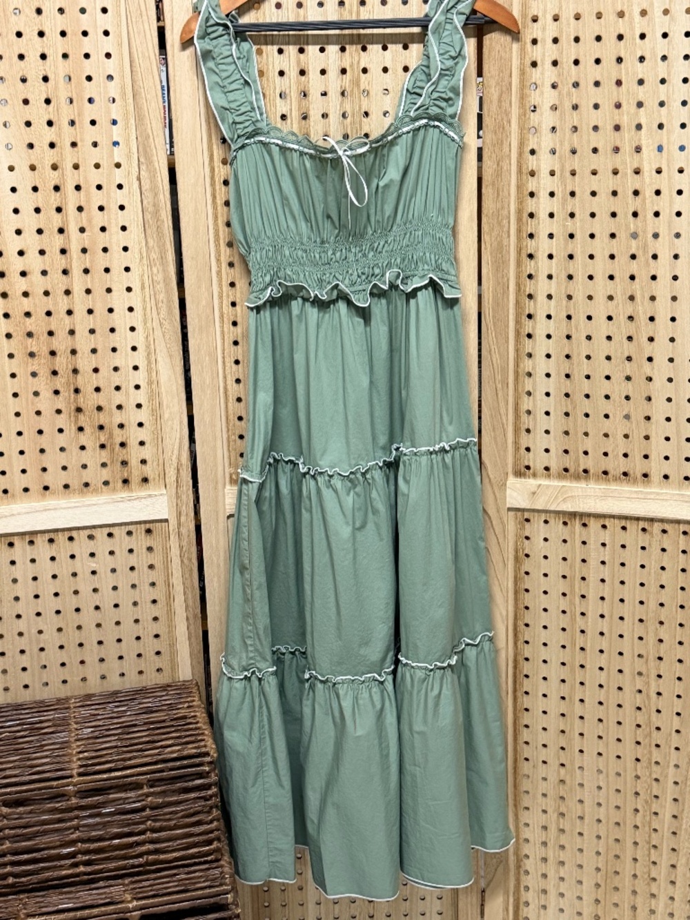 Francesca’s Raquel Smock Waist Tiered Maxi Dress Sage Green Size M